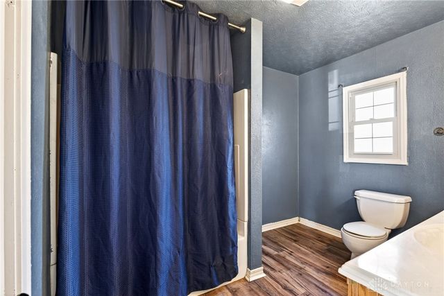 2390 Old Selma Road, Springfield, OH 45505