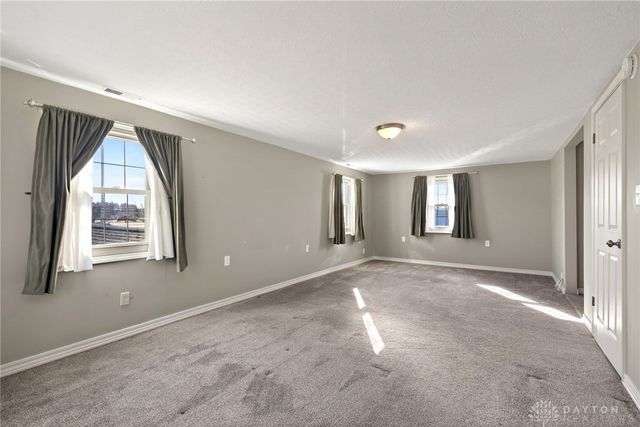 2390 Old Selma Road, Springfield, OH 45505