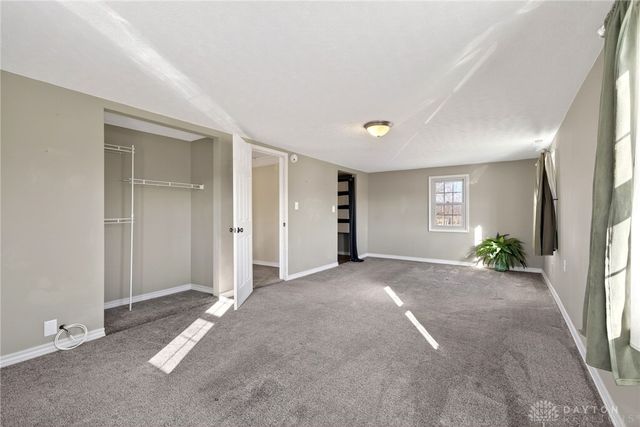 2390 Old Selma Road, Springfield, OH 45505