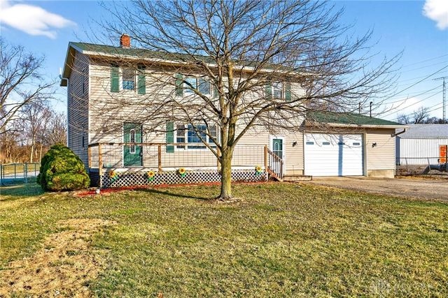 2390 Old Selma Road, Springfield, OH 45505