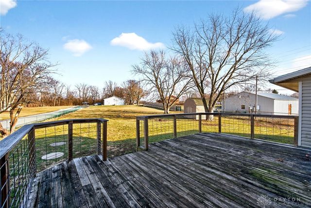 2390 Old Selma Road, Springfield, OH 45505