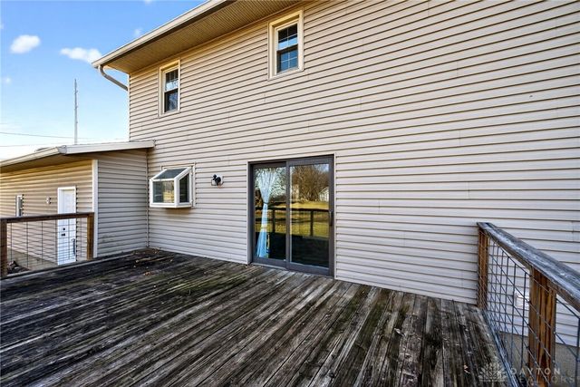 2390 Old Selma Road, Springfield, OH 45505