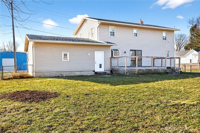 2390 Old Selma Road, Springfield, OH 45505