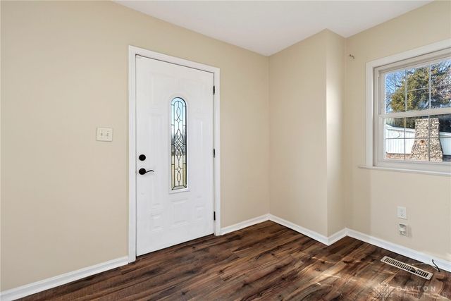 2390 Old Selma Road, Springfield, OH 45505