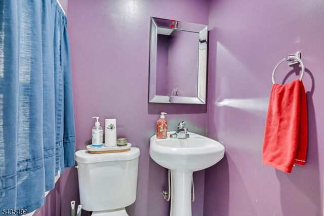 47 Maple St, South River Boro, NJ 08882