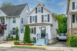 47 Maple St, South River Boro, NJ 08882