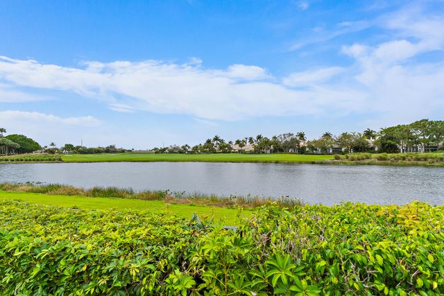 117 Esperanza Way, Palm Beach Gardens, FL 33418