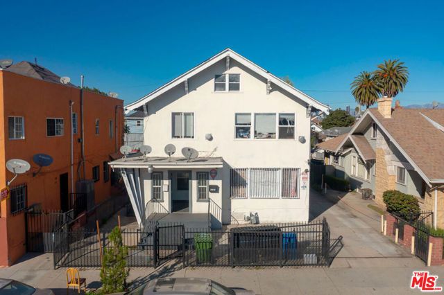 205 W Vernon Avenue, Los Angeles, CA 90037