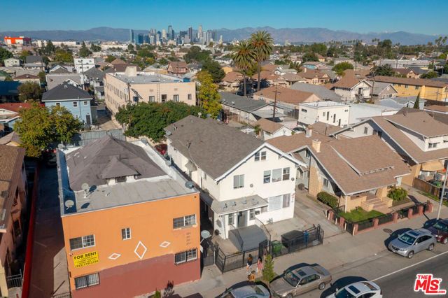 205 W Vernon Avenue, Los Angeles, CA 90037