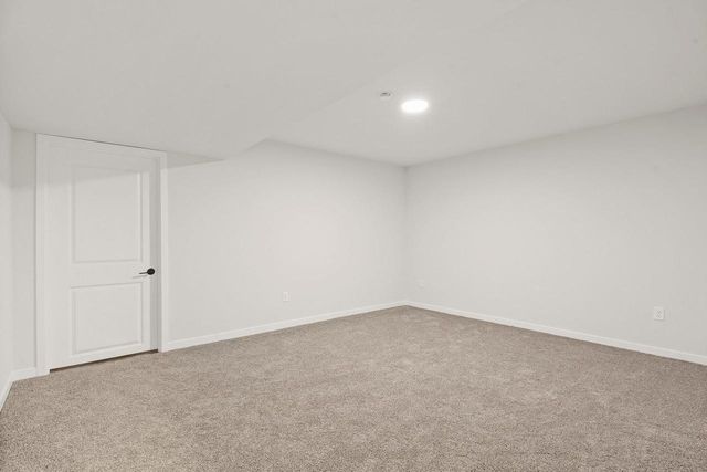 1425 S Page Street, Stoughton, WI 53589
