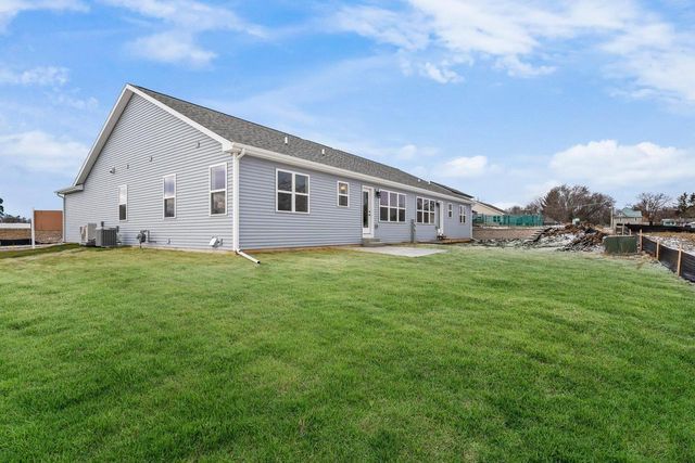 1425 S Page Street, Stoughton, WI 53589