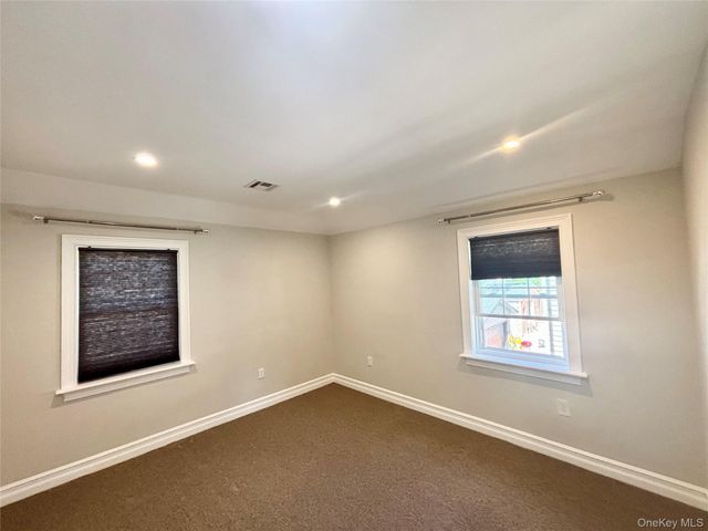 249-11 147th Road 2nd Floor, Rosedale, NY 11422