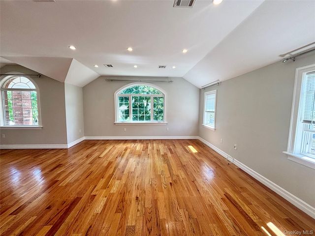 249-11 147th Road 2nd Floor, Rosedale, NY 11422