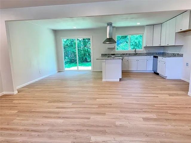 1421 S Scullin Avenue, Denison, TX 75020