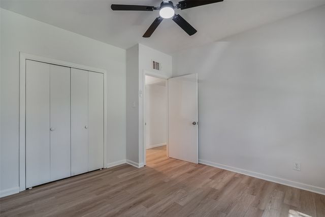 1421 S Scullin Avenue, Denison, TX 75020