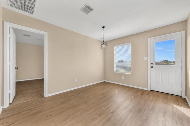 521 Maple Bend Lane, La Marque, TX 77568