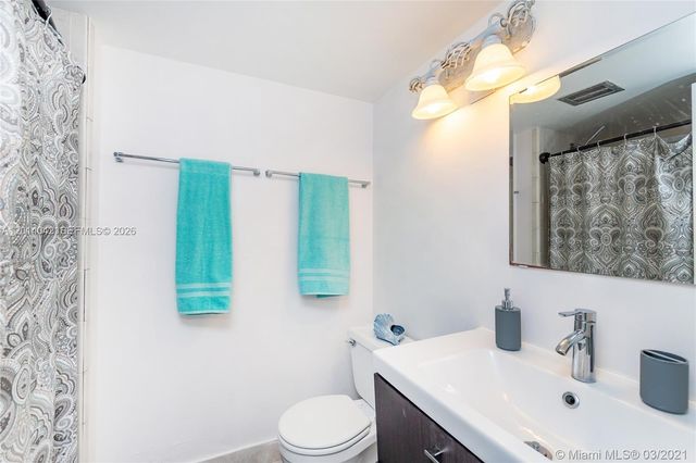 4450 NW 79th Ave 2A, Doral, FL 33166
