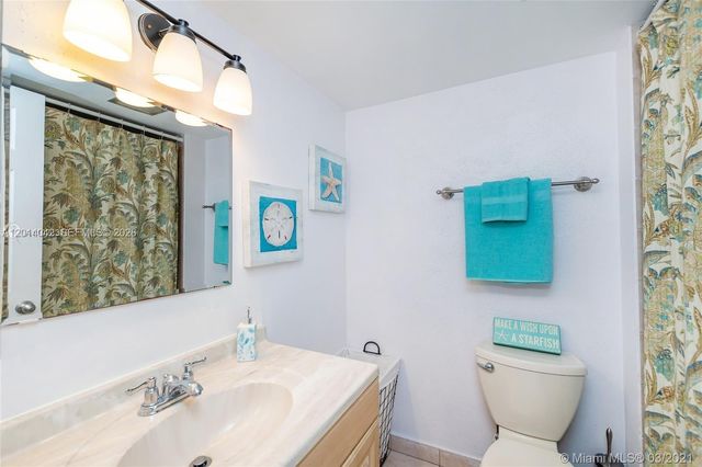 4450 NW 79th Ave 2A, Doral, FL 33166