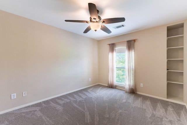 1722 Clydesdale Court, Rowlett, TX 75088