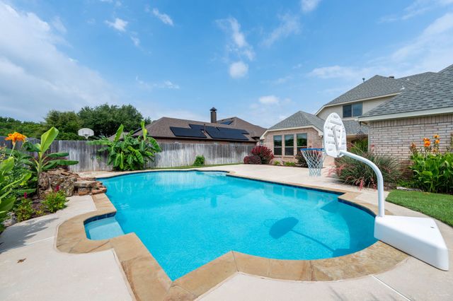 1722 Clydesdale Court, Rowlett, TX 75088