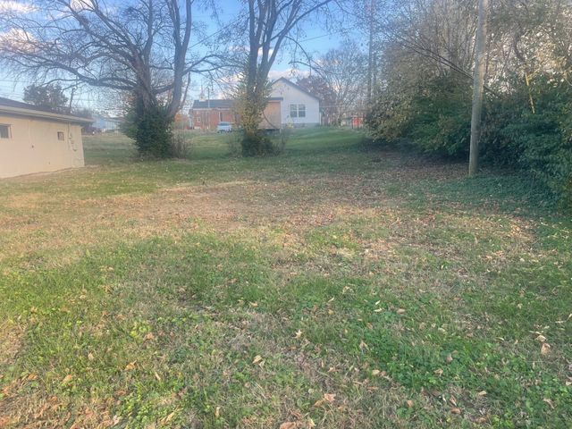 506 15th Ave, W, Springfield, TN 37172