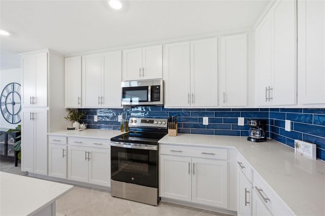 17595 OPAL SAND DRIVE 302, Venice, FL 34293