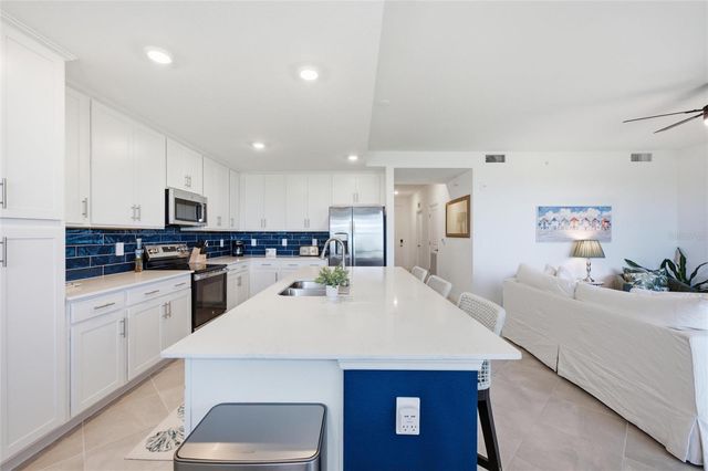 17595 OPAL SAND DRIVE 302, Venice, FL 34293