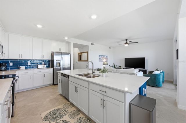 17595 OPAL SAND DRIVE 302, Venice, FL 34293