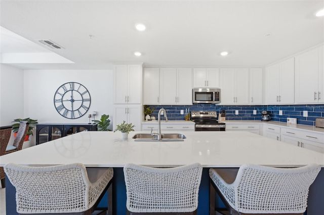17595 OPAL SAND DRIVE 302, Venice, FL 34293
