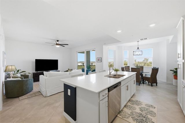 17595 OPAL SAND DRIVE 302, Venice, FL 34293