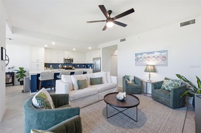 17595 OPAL SAND DRIVE 302, Venice, FL 34293