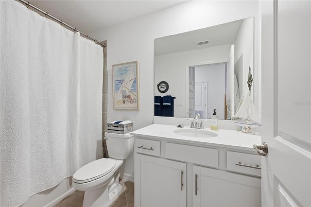 17595 OPAL SAND DRIVE 302, Venice, FL 34293