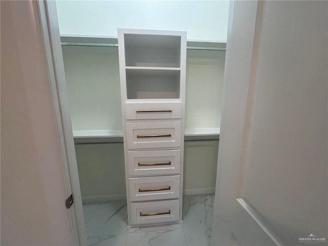 2431 Summer Breeze Street, Mission, TX 78572