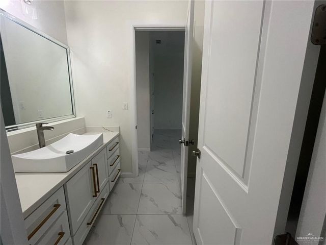 2431 Summer Breeze Street, Mission, TX 78572