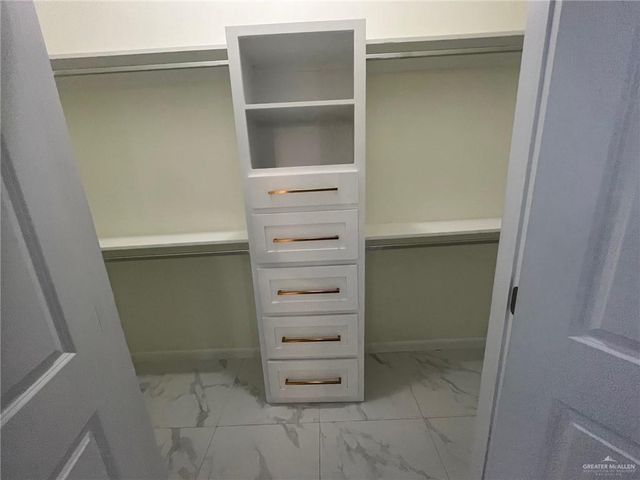 2431 Summer Breeze Street, Mission, TX 78572