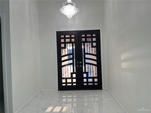 2431 Summer Breeze Street, Mission, TX 78572