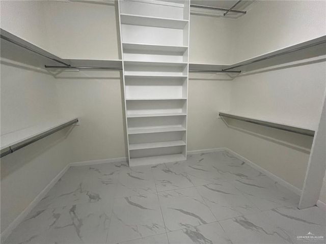 2431 Summer Breeze Street, Mission, TX 78572