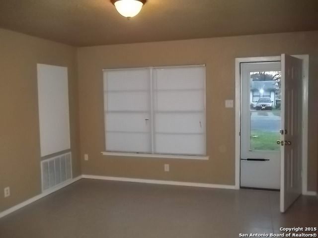 4251 Wild Oak, San Antonio, TX 78219