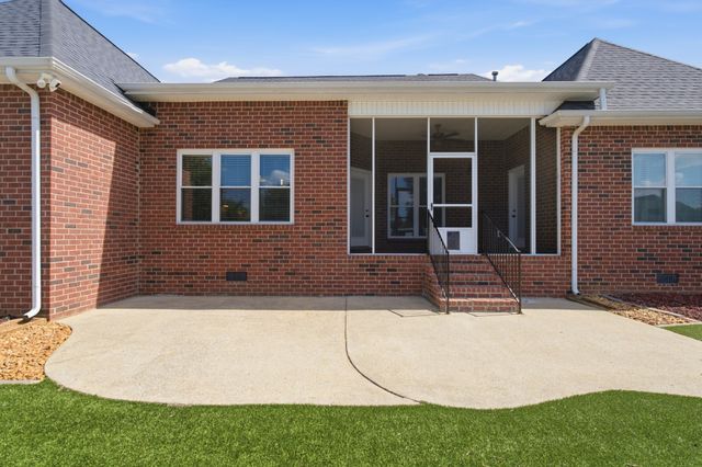 102 Copperas Ct, Murfreesboro, TN 37128