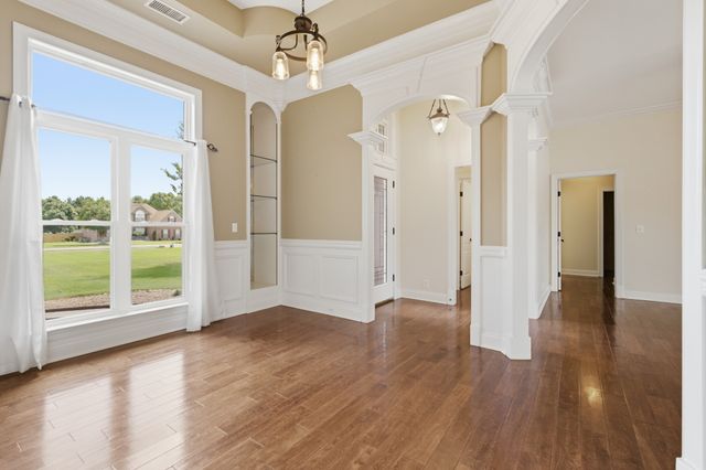 102 Copperas Ct, Murfreesboro, TN 37128
