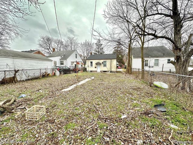 7725 Rosemont Avenue, Detroit, MI 48228