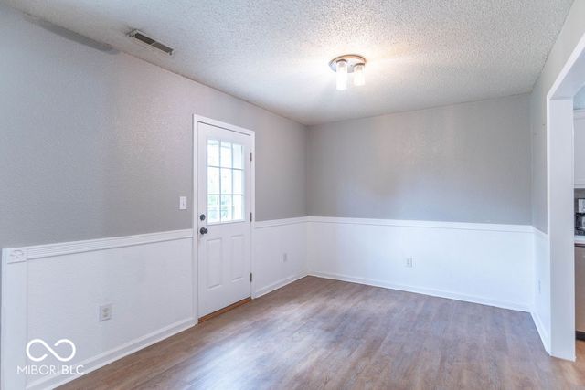 343 Brixton Woods West Drive, Pittsboro, IN 46167