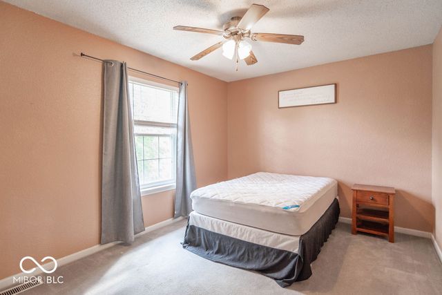 343 Brixton Woods West Drive, Pittsboro, IN 46167