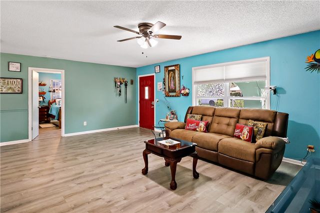 131 11th Court, Vero Beach, FL 32962