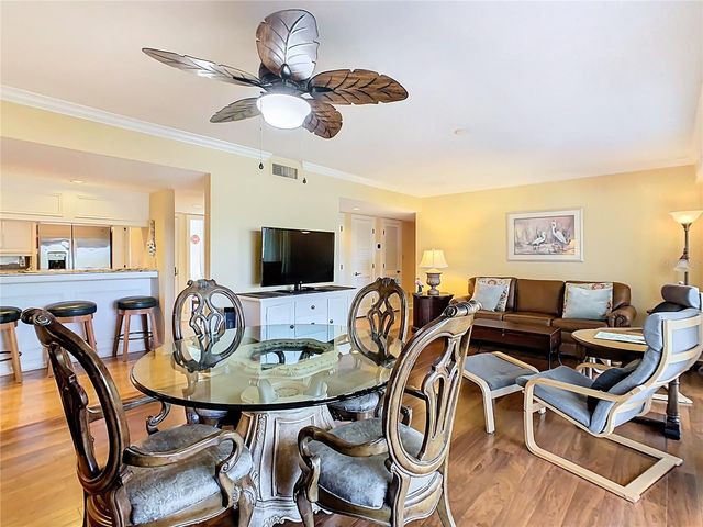 621 OLDE CAMELOT CIRCLE 3210-1, Haines City, FL 33844