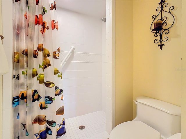 621 OLDE CAMELOT CIRCLE 3210-1, Haines City, FL 33844