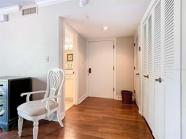 621 OLDE CAMELOT CIRCLE 3210-1, Haines City, FL 33844