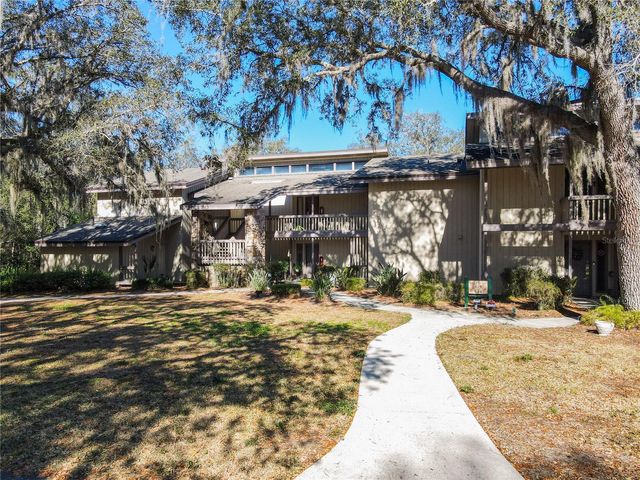 621 OLDE CAMELOT CIRCLE 3210-1, Haines City, FL 33844