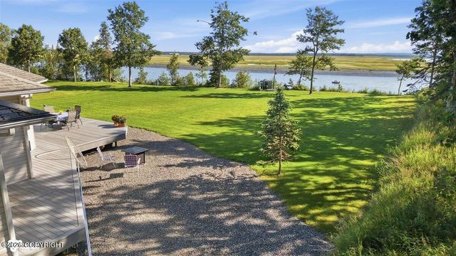 2565 Watergate Way, Kenai, AK 99611