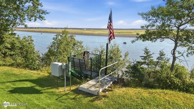 2565 Watergate Way, Kenai, AK 99611
